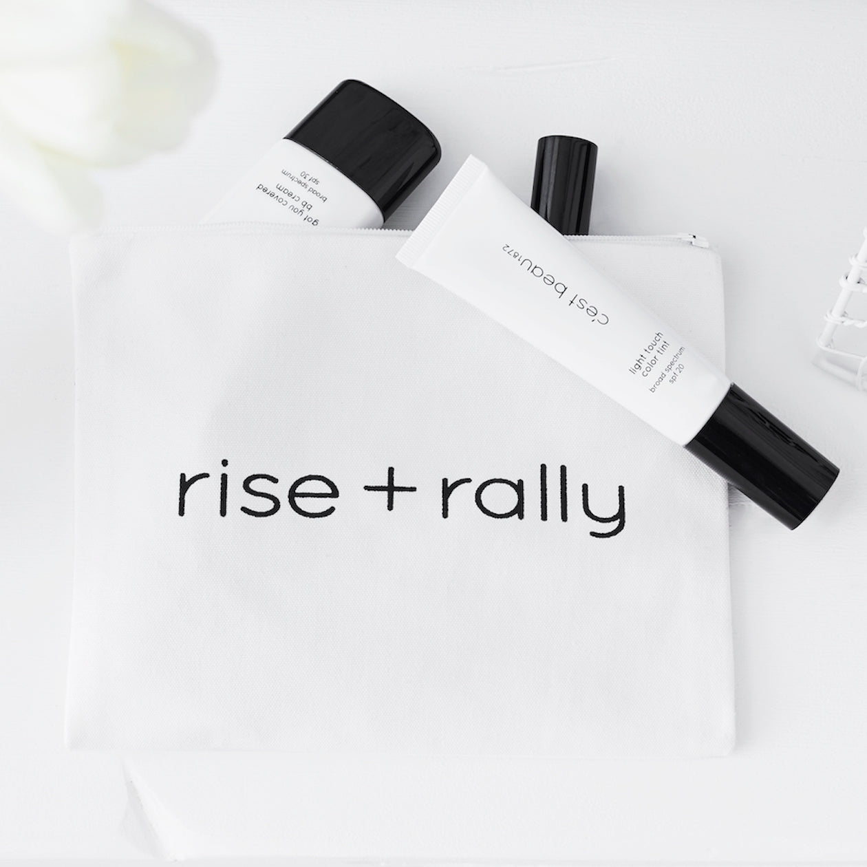 c'est beau1872 Beauty Accessories – Rise and Rally Pouch